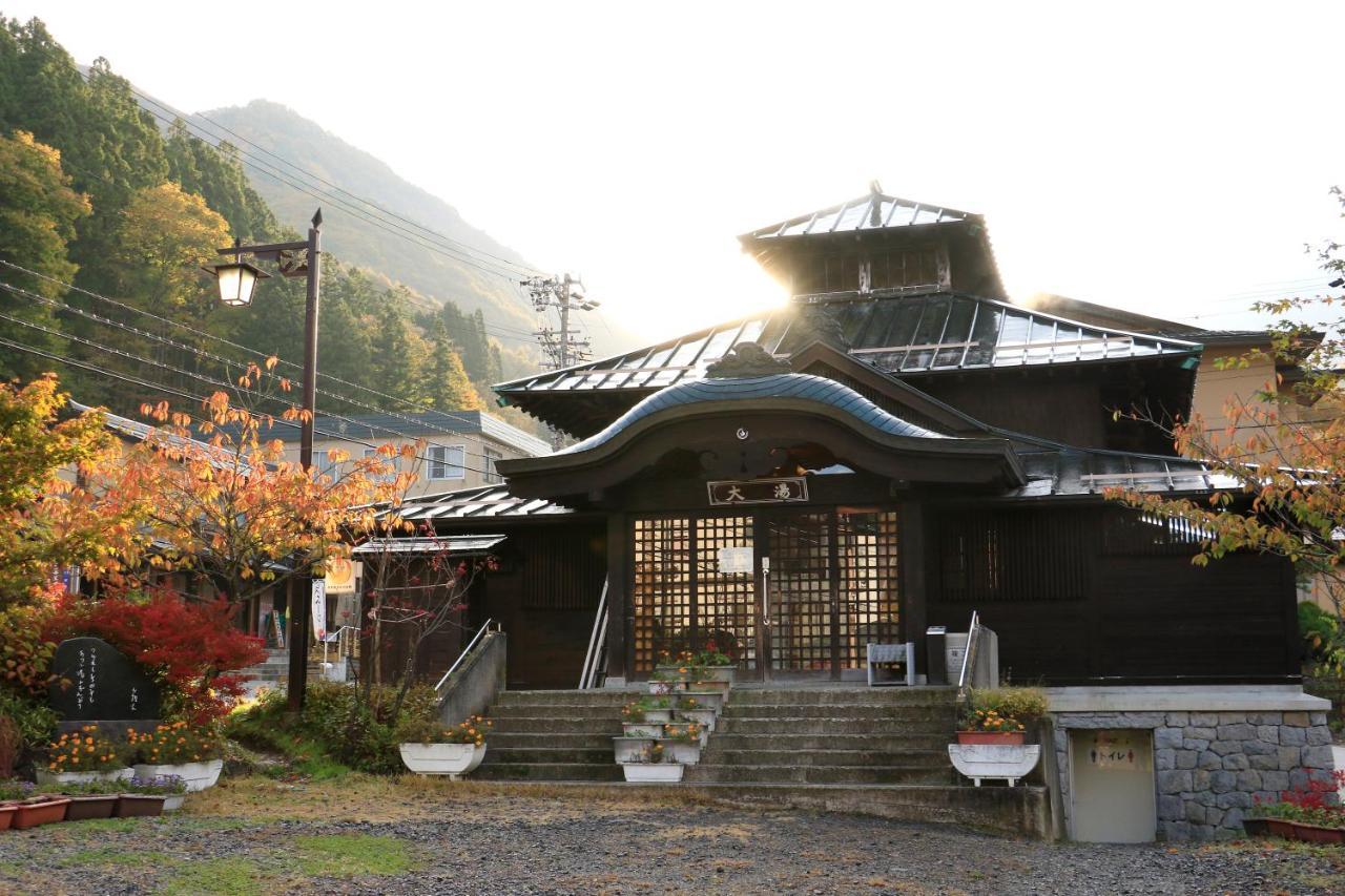 Hotel Fujiiso (Adults Only) Takayama  Exterior foto